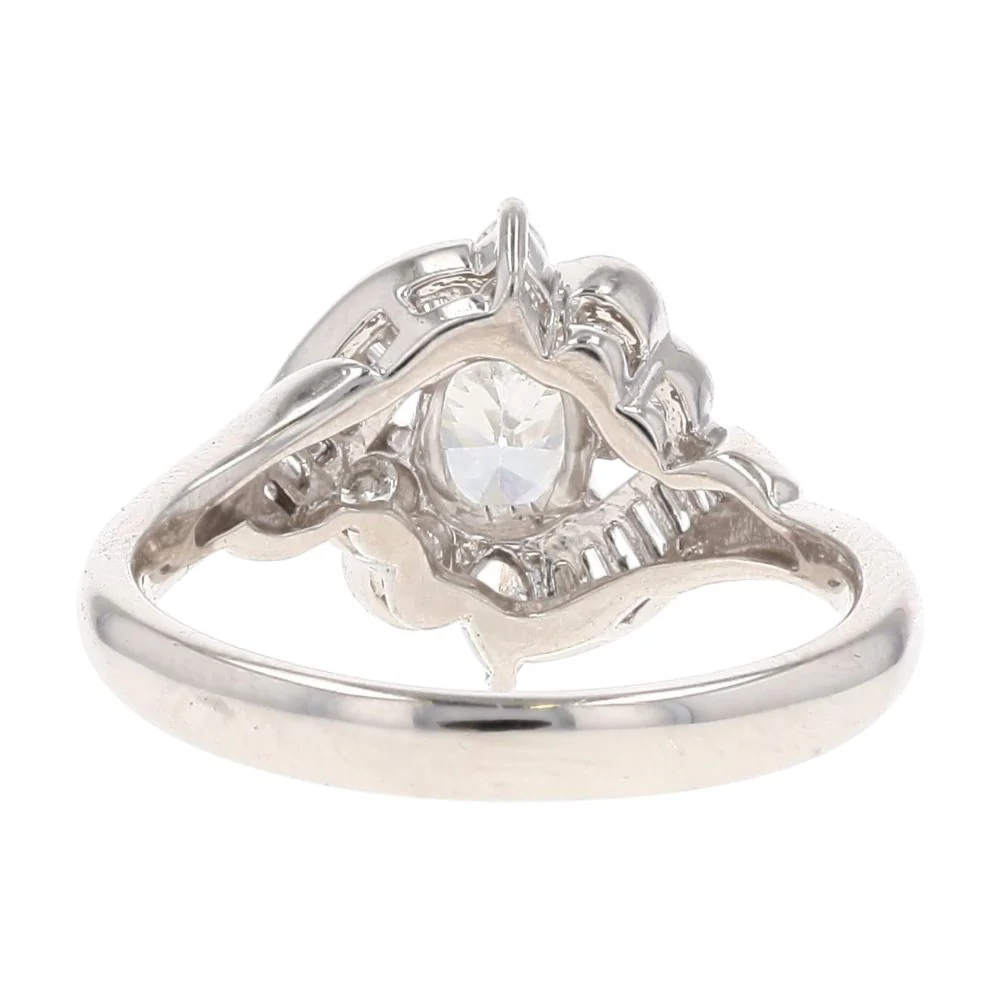 1.00 Ct Platinum Round, Baguette, And Oval Center Diamond Engagement Ring - Image 3
