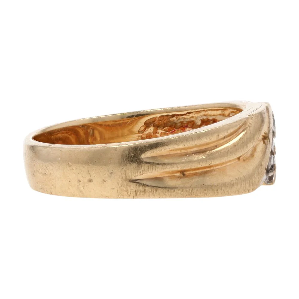 10K Gold Diagonal Set Round Diamond Band - Image 4