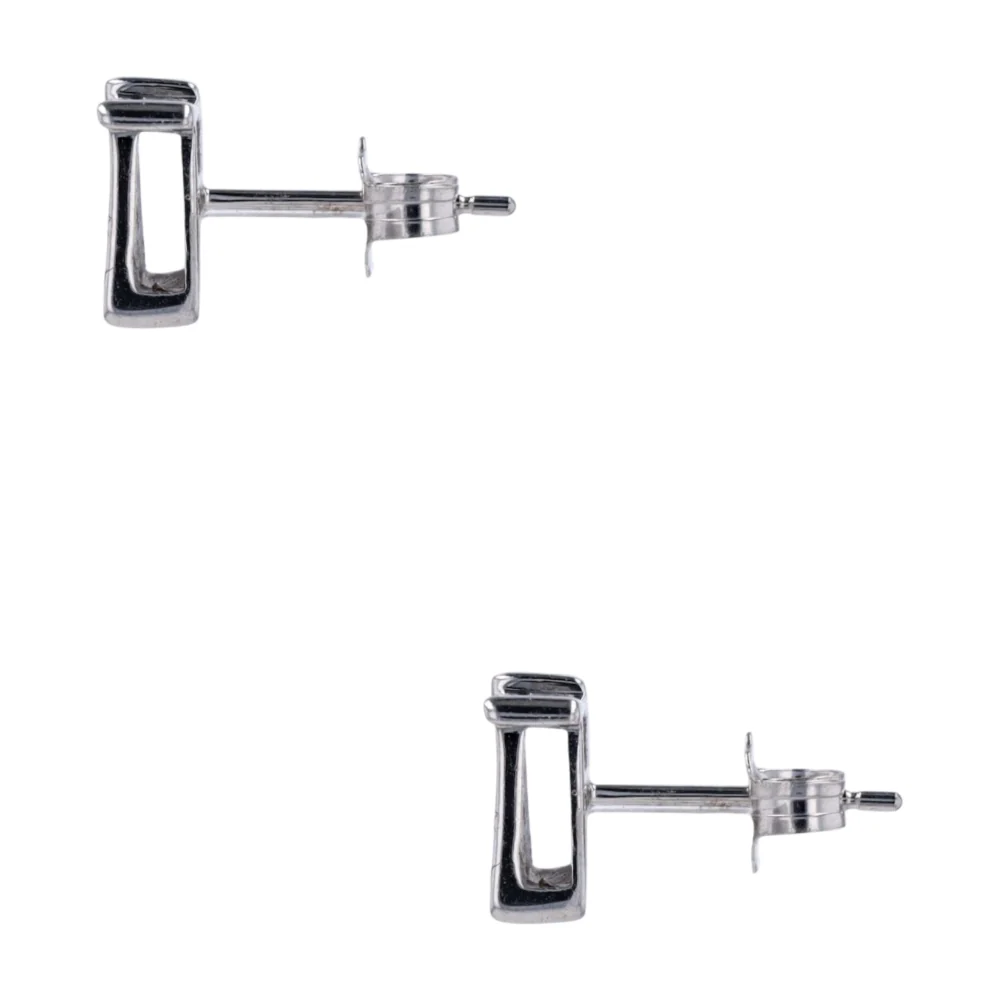 10K White Gold Diamond Stud Earrings - Image 2