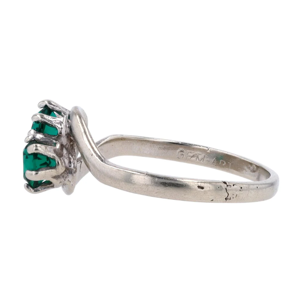 10K White Gold Fashion Ring - Image 2