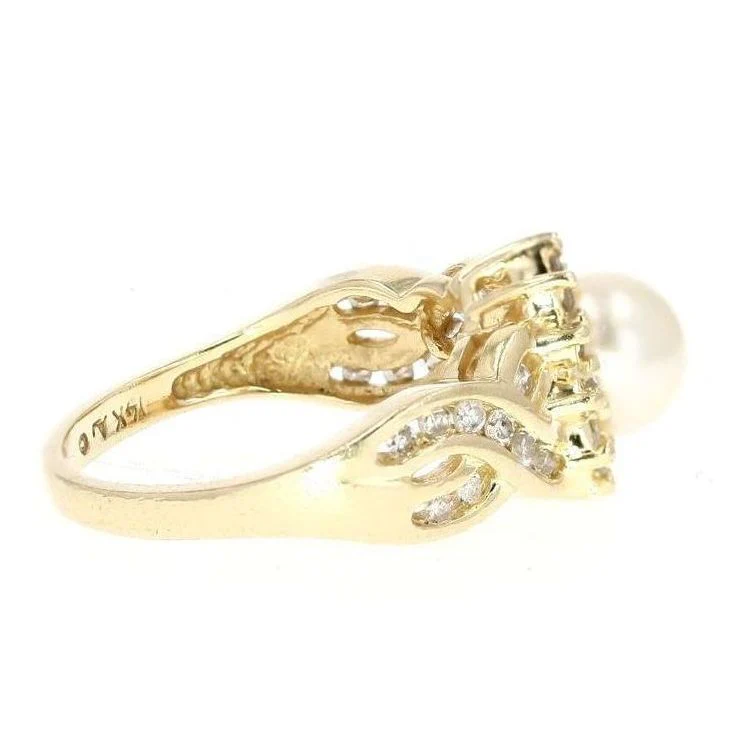 14K Gold Cultured Pearl With Round Diamond Halo And Shank Cocktail Ring - Image 4