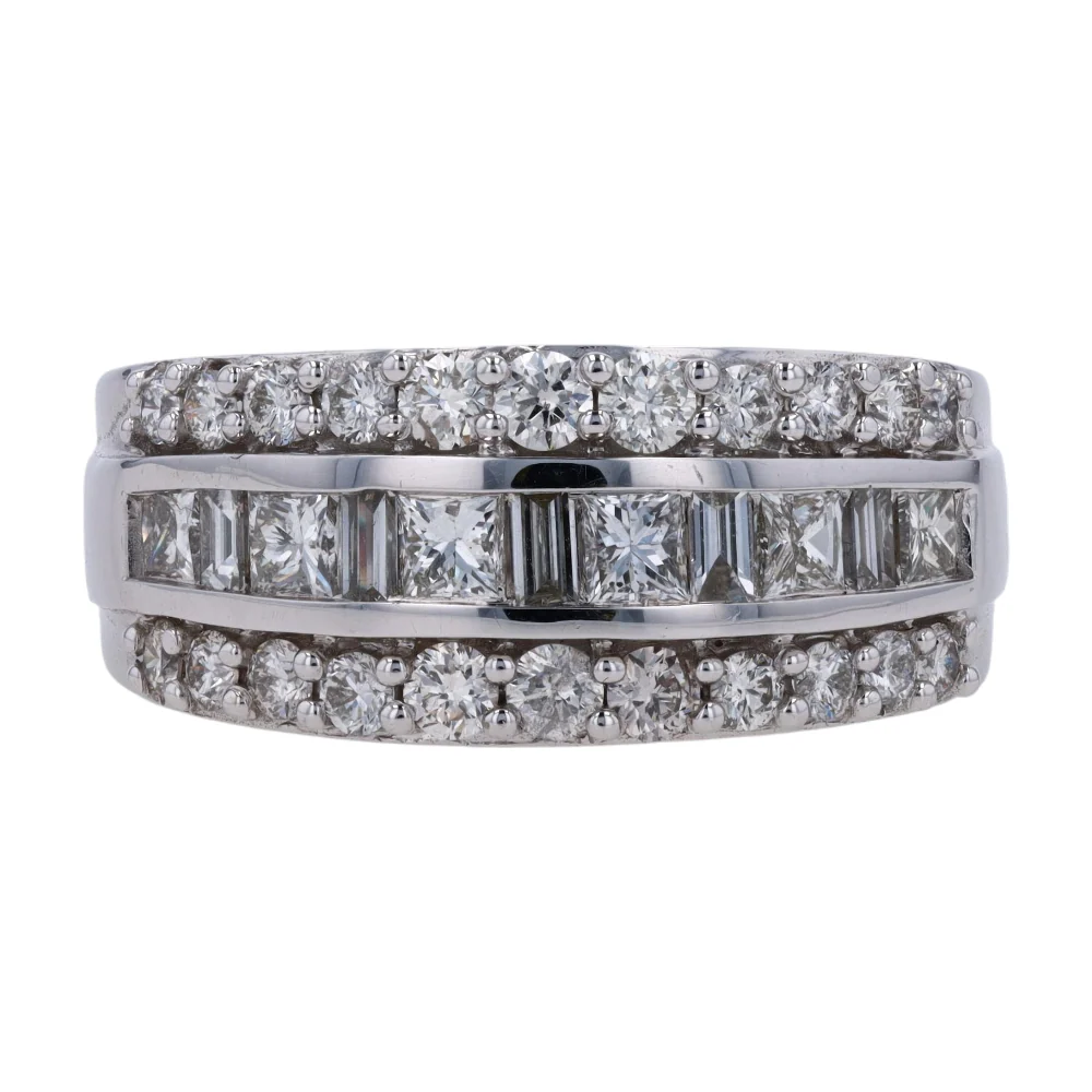 1 1/2 ctw 14K White Gold Diamond Band Ring