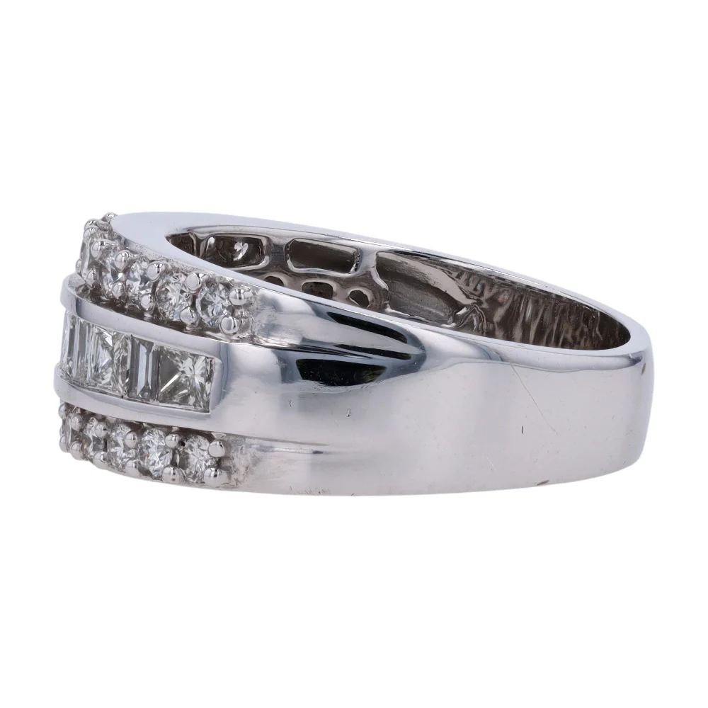 1 1/2 ctw 14K White Gold Diamond Band Ring - Image 2
