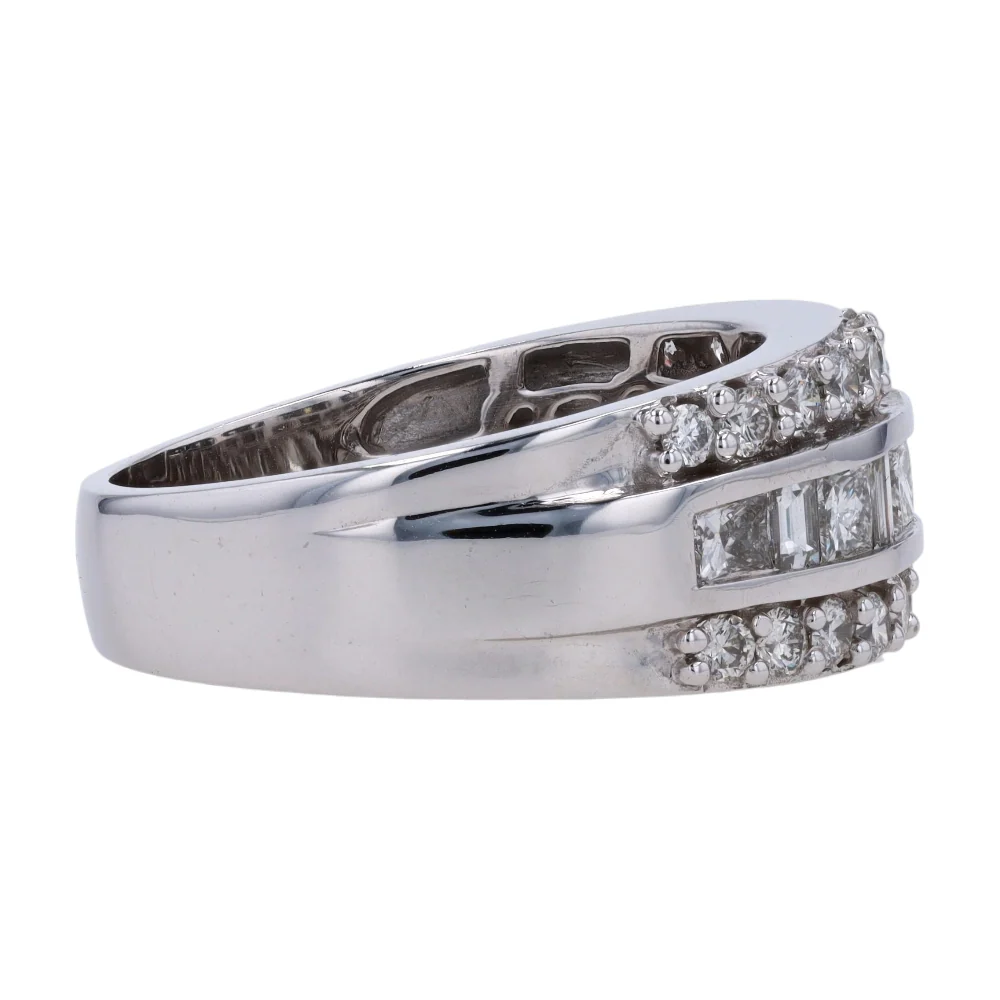 1 1/2 ctw 14K White Gold Diamond Band Ring - Image 4