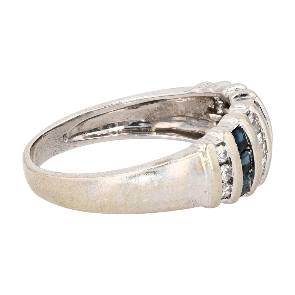 14K White Gold Diamond Band Ring - Image 4