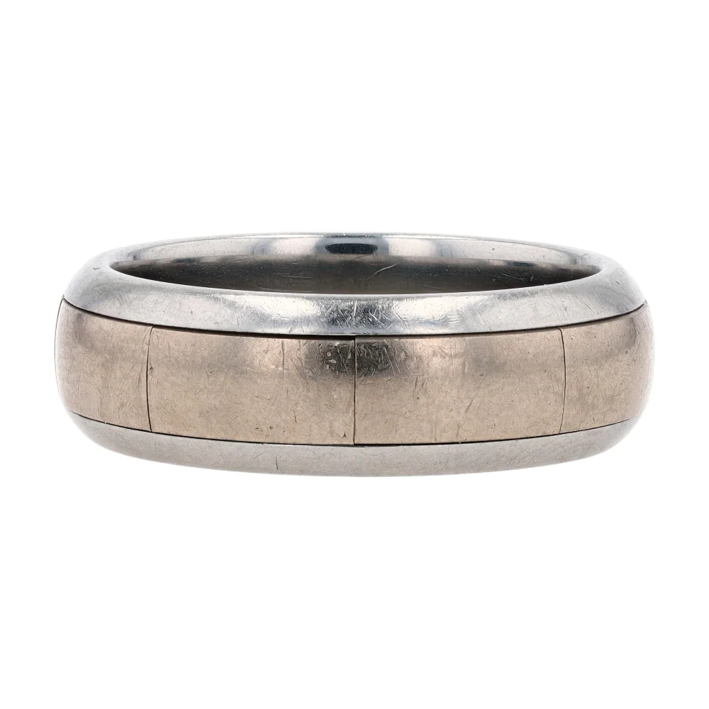 18K White Gold Band Ring - Image 2