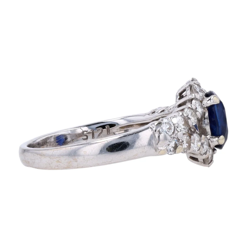 5/8 ctw 18K White Gold Diamond Fashion Ring - Image 4