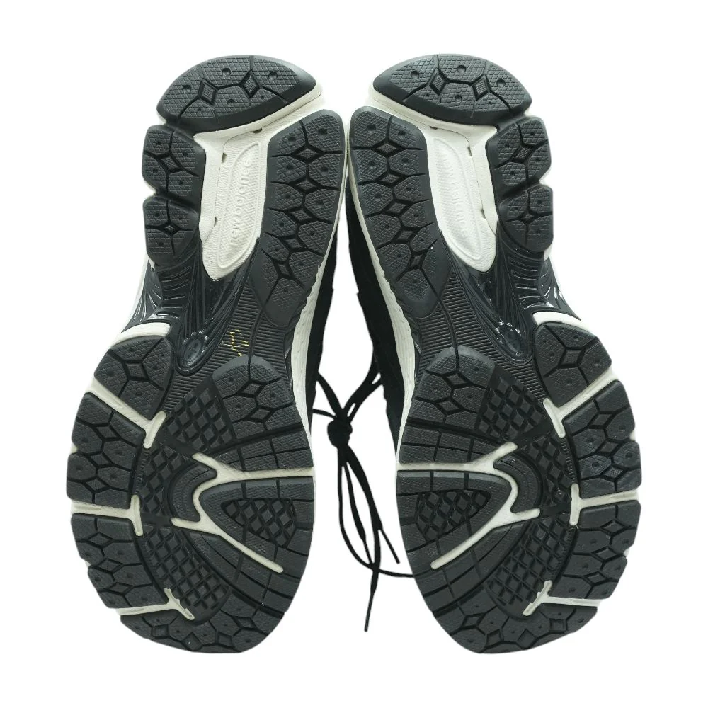 2002R Black Athletic Shoes - Image 3