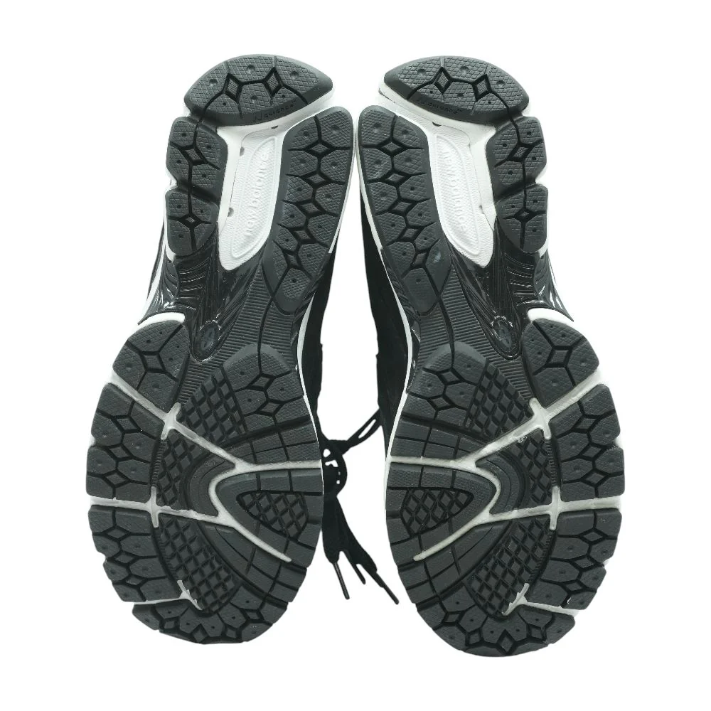 2002R Black Low Top Athletic Shoes - Image 3