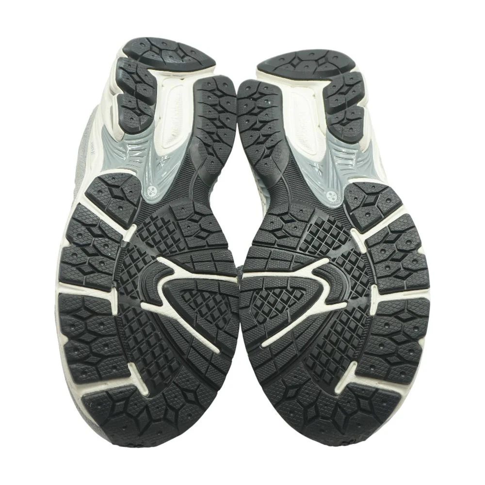2002R Gray Athletic Shoes - Image 3