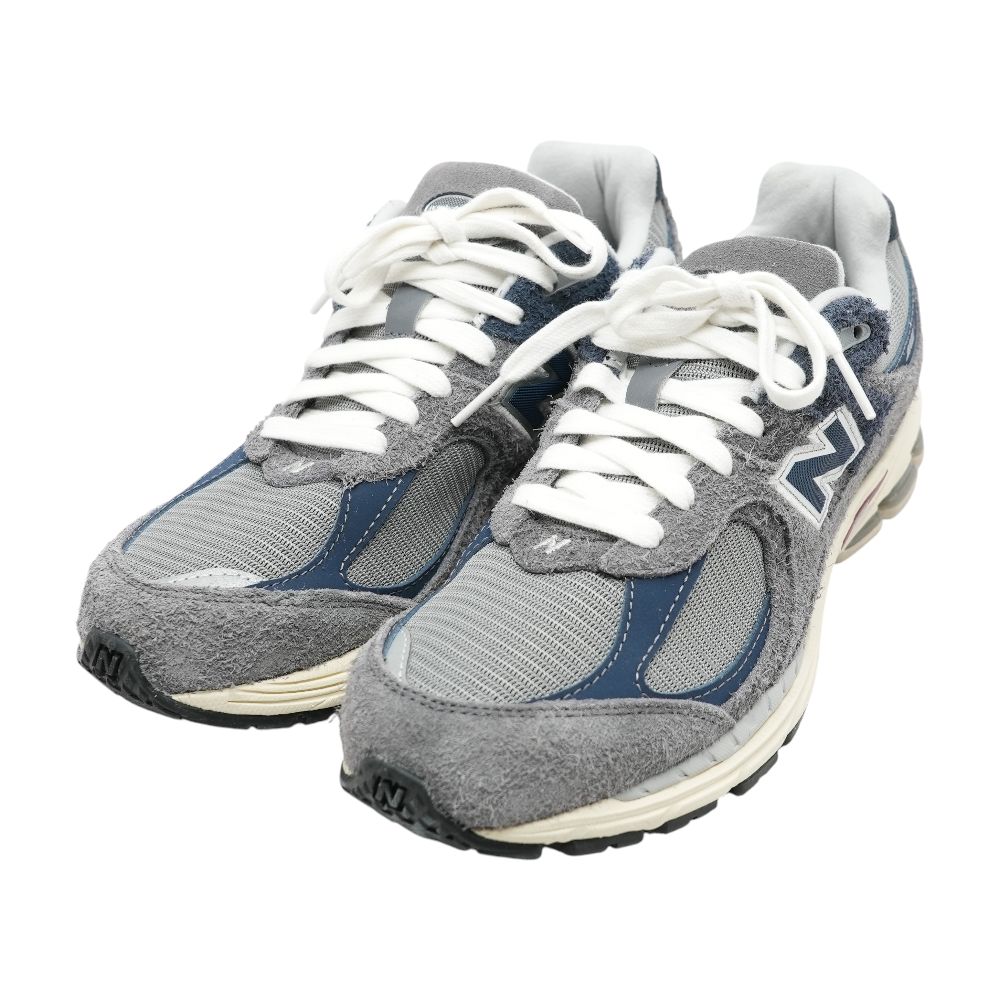 2002R Gray Low Top Athletic Shoes - Image 2