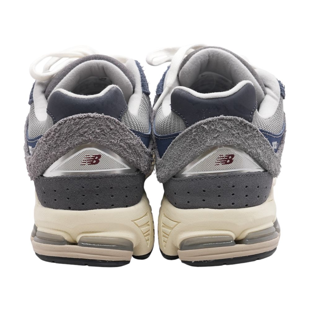 2002R Gray Low Top Athletic Shoes - Image 3