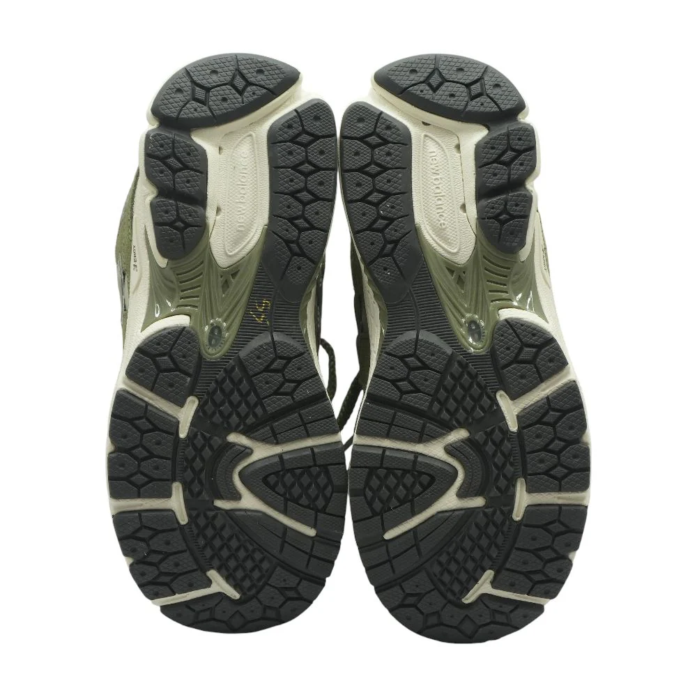 2002R Green Athletic Shoes - Image 3