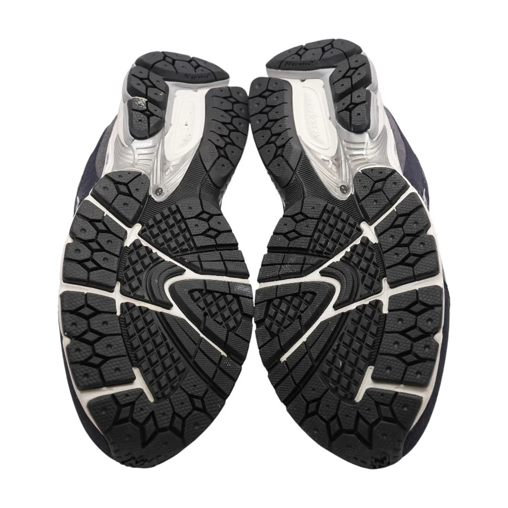 2002R Navy Low Top Athletic Shoes - Image 3