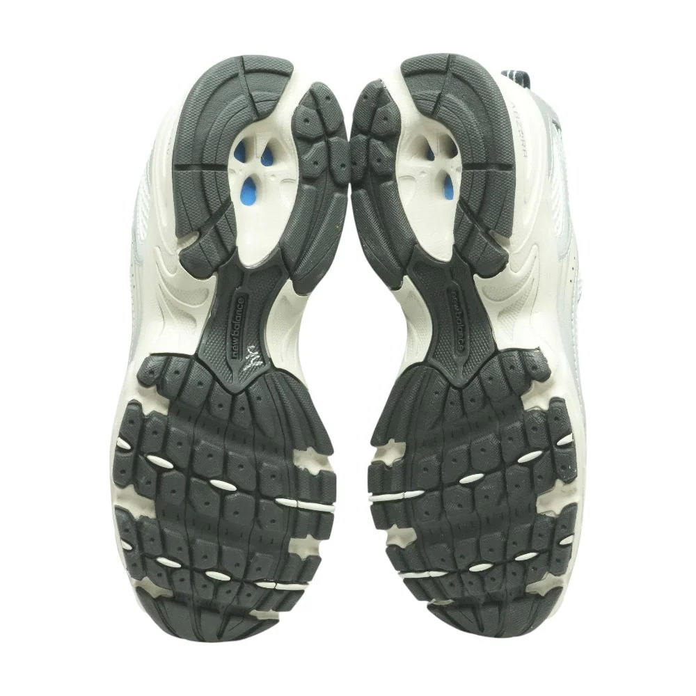 530 Silver Athletic Shoes - Image 3