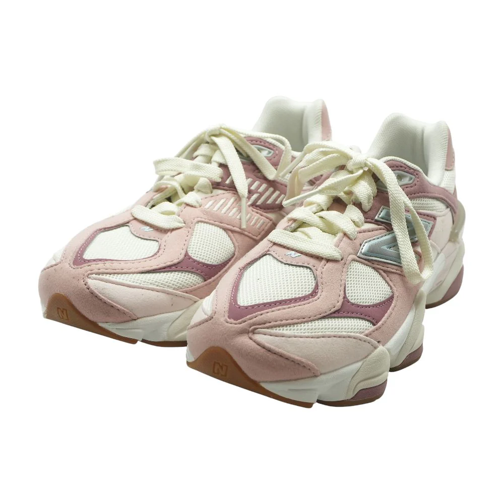 9060 Pink Low Top Athletic Shoes