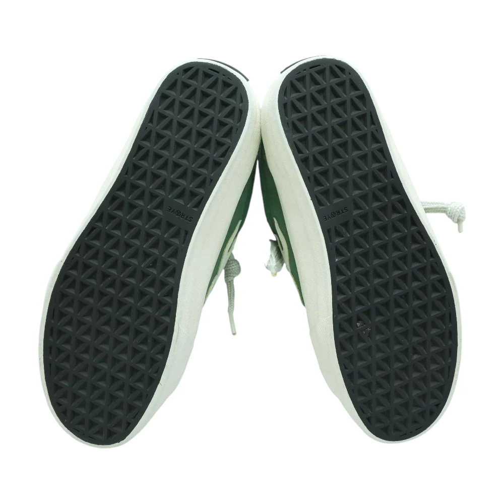 Green Low-Top Athletic Shoes - Image 3