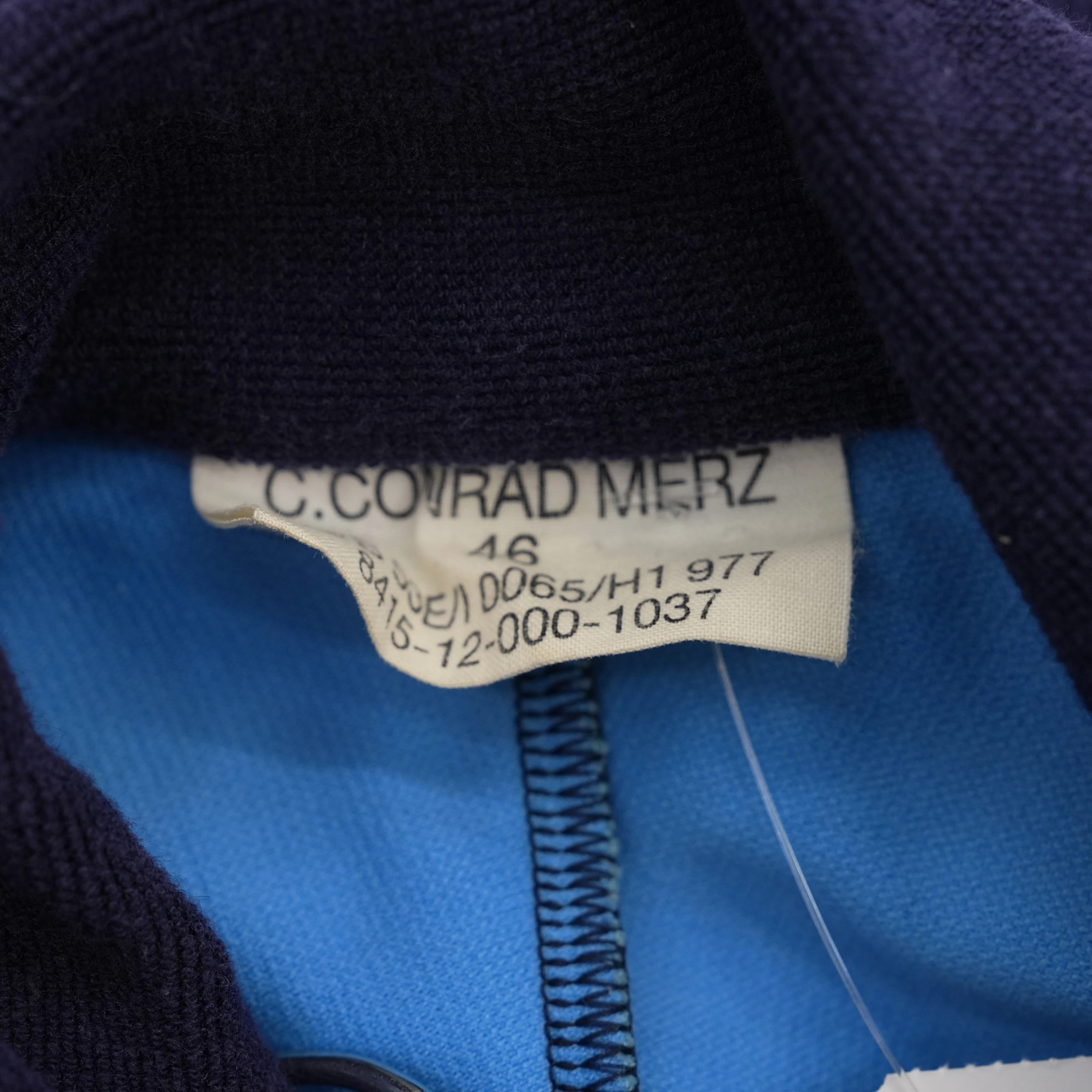 Vintage Blue Color Block Active Jacket - Image 3