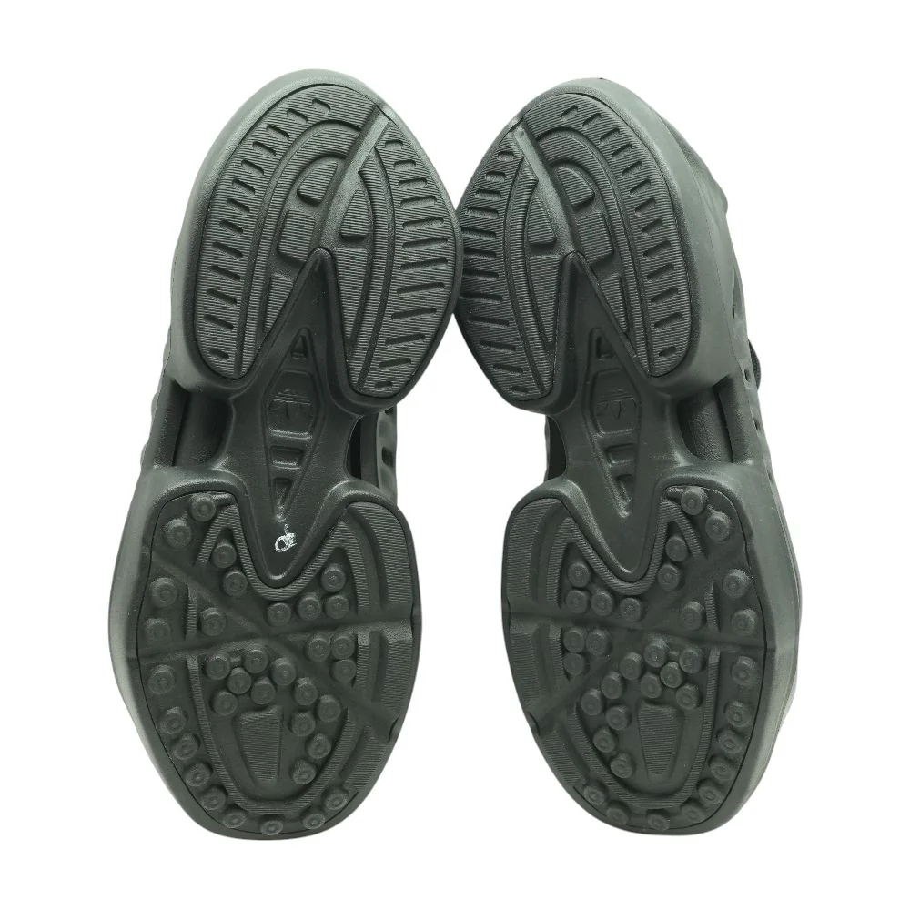 Adifom Climacool Black Low Top Athletic Shoes - Image 3