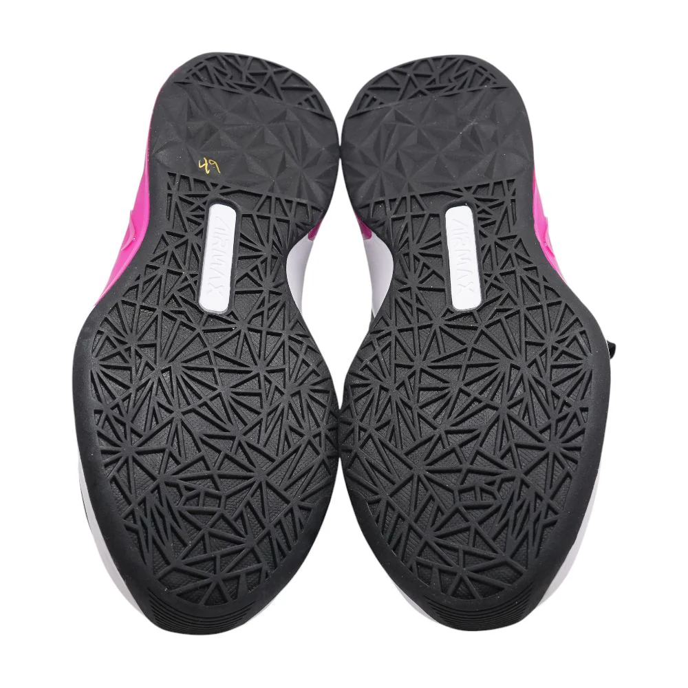 Air Max Bella TR 5 Black Low Top Athletic Shoes - Image 3