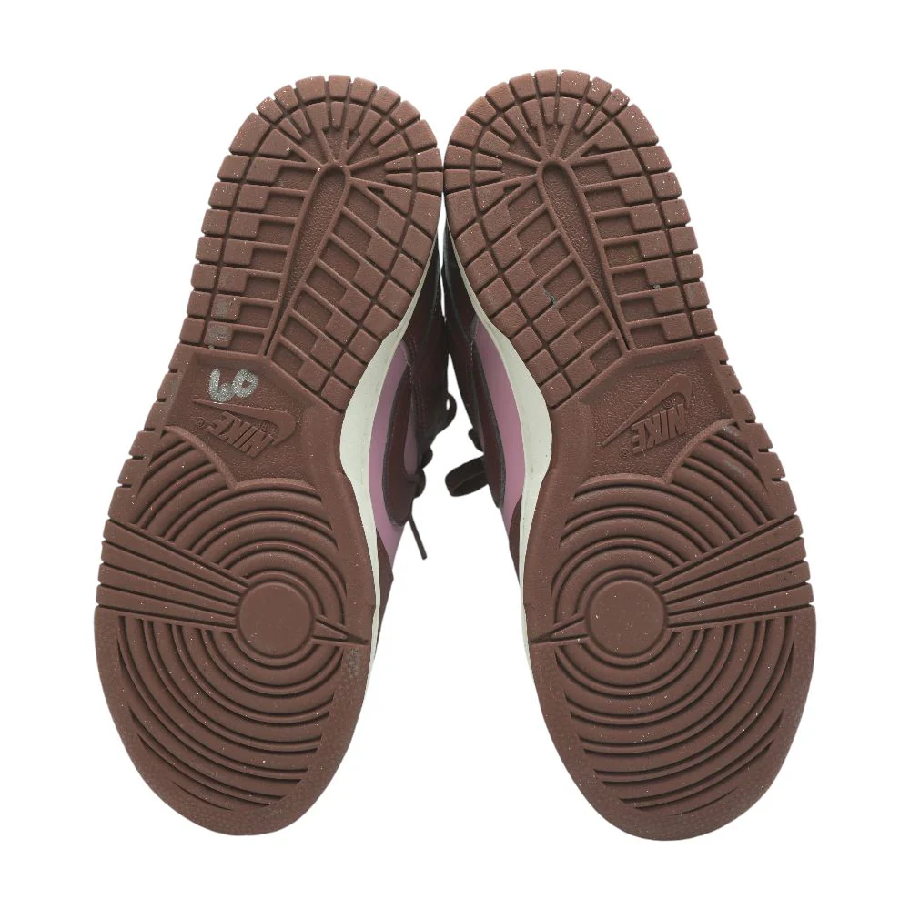 Air Max Burgundy and Pink Low Top Athletic Shoes - Image 6