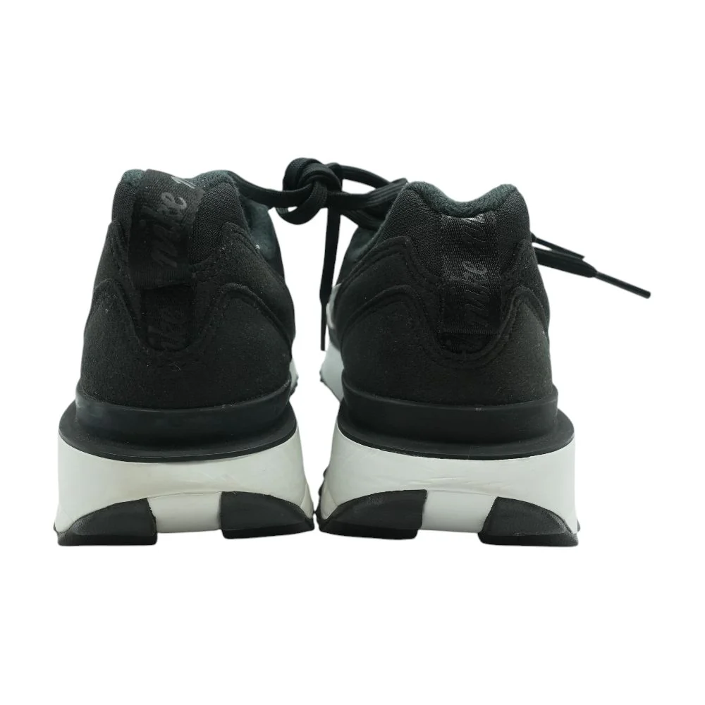 Air Max Dawn Black Low Top Athletic Shoes - Image 2