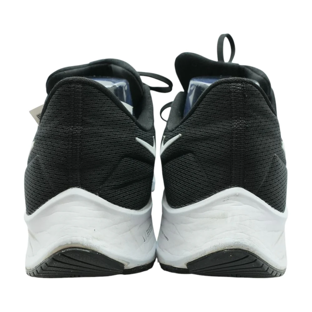 Air Zoom Pegasus 38 Black Low Top Athletic Shoes - Image 2