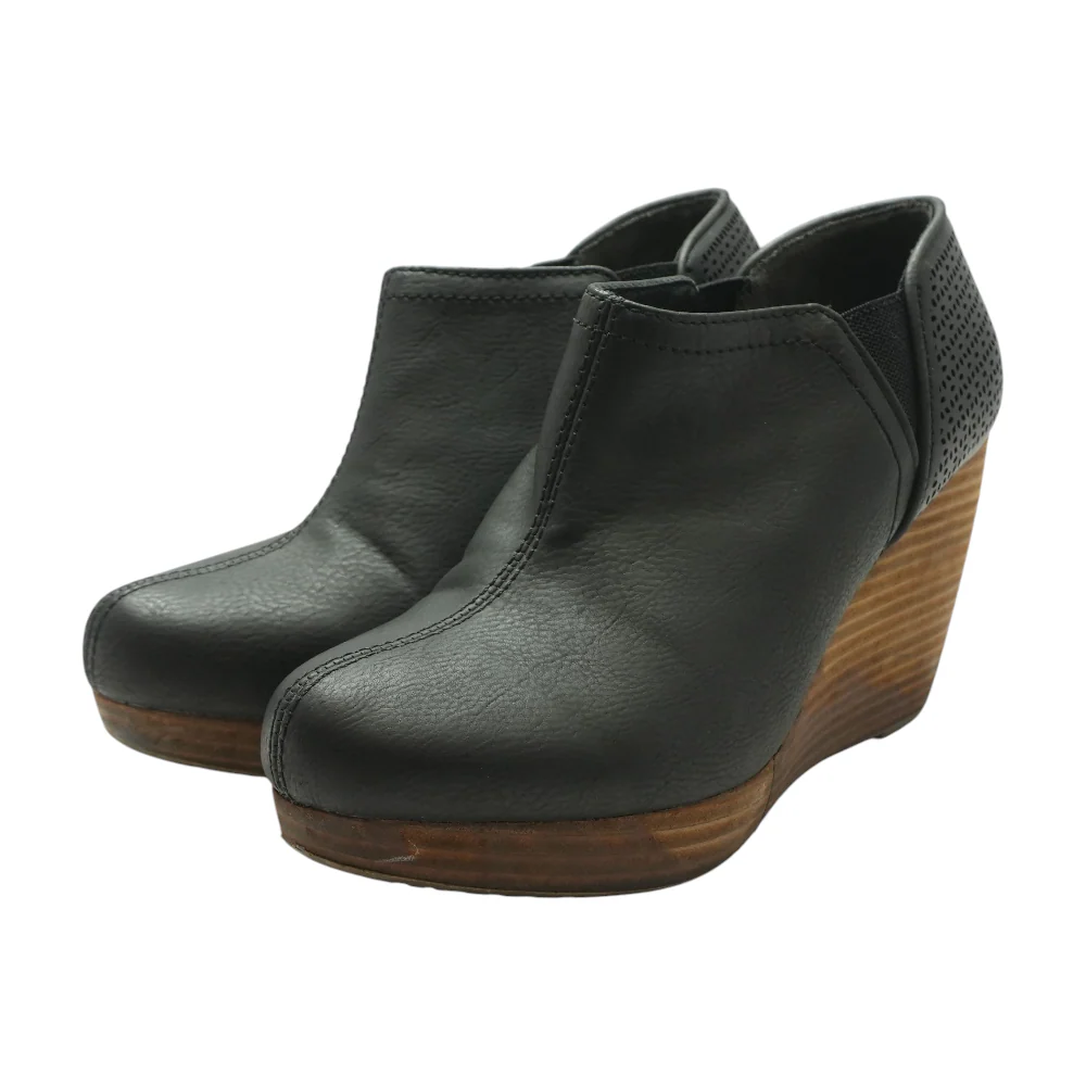 Black Ankle Boots