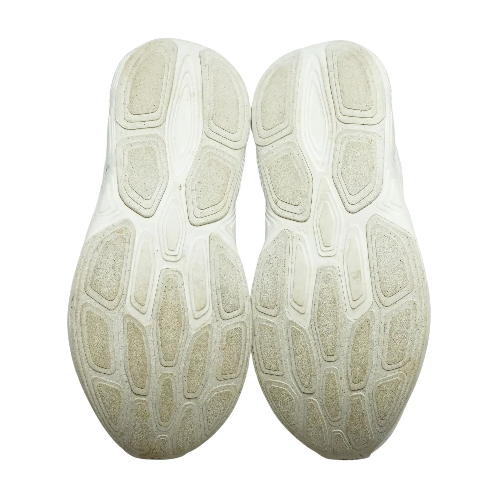 White Athletics Shoes - Image 3