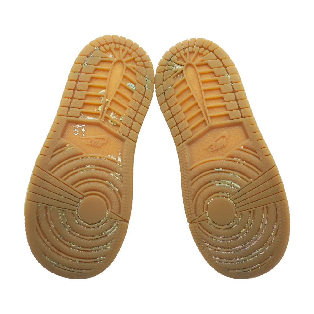White Athletics Shoes - Image 3