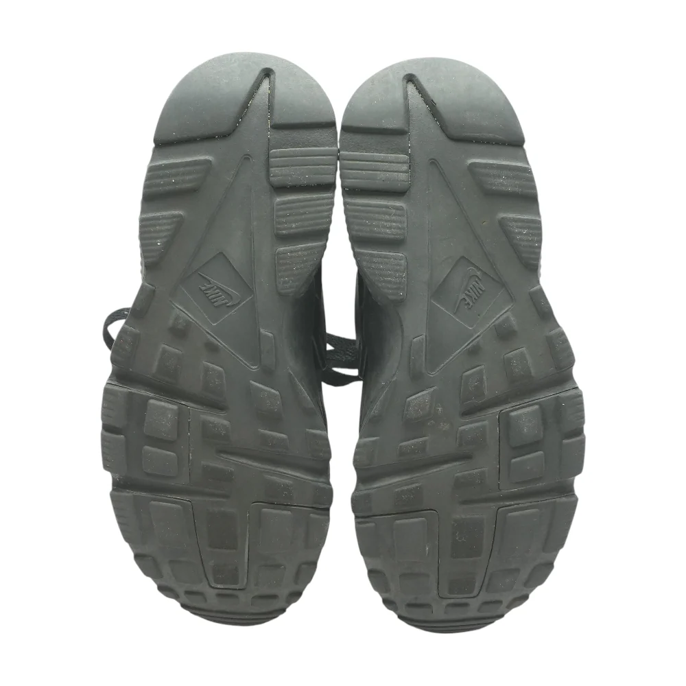 Black Athletics Shoes - Image 3