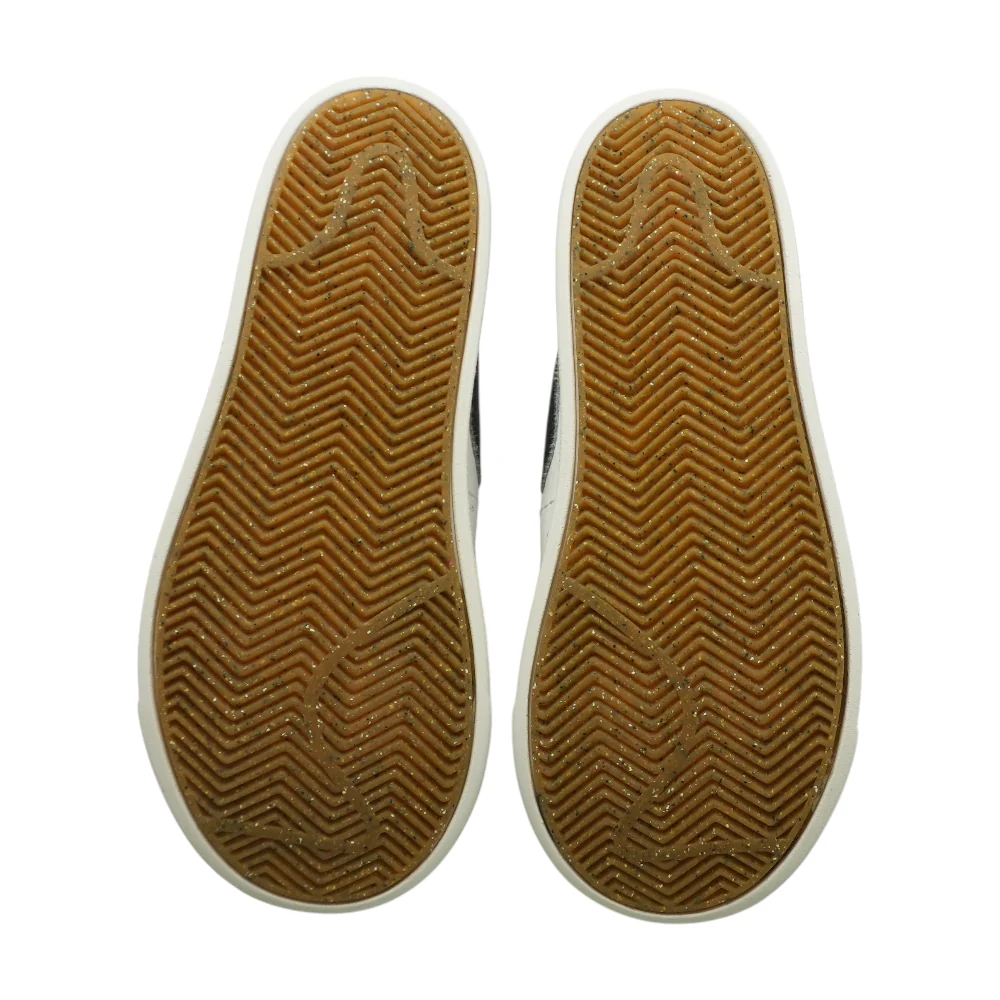 White Athletics Shoes - Image 3