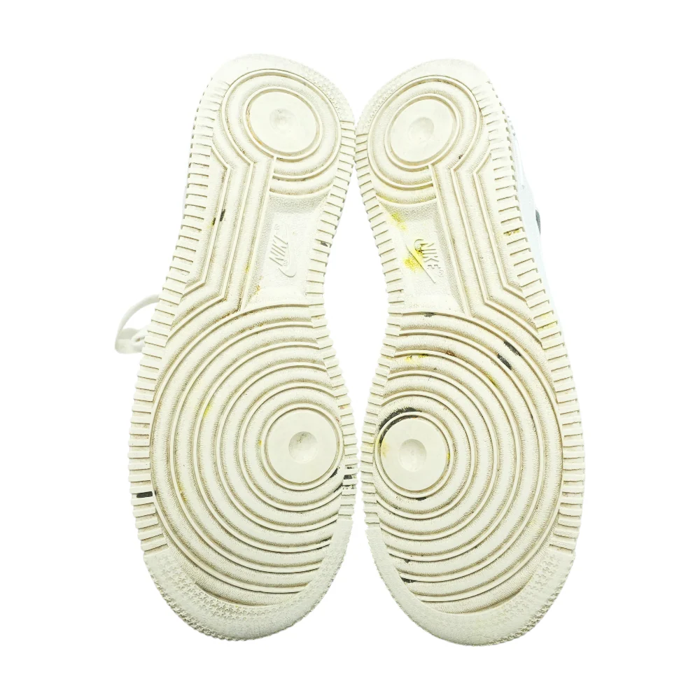 White Athletics Shoes - Image 3