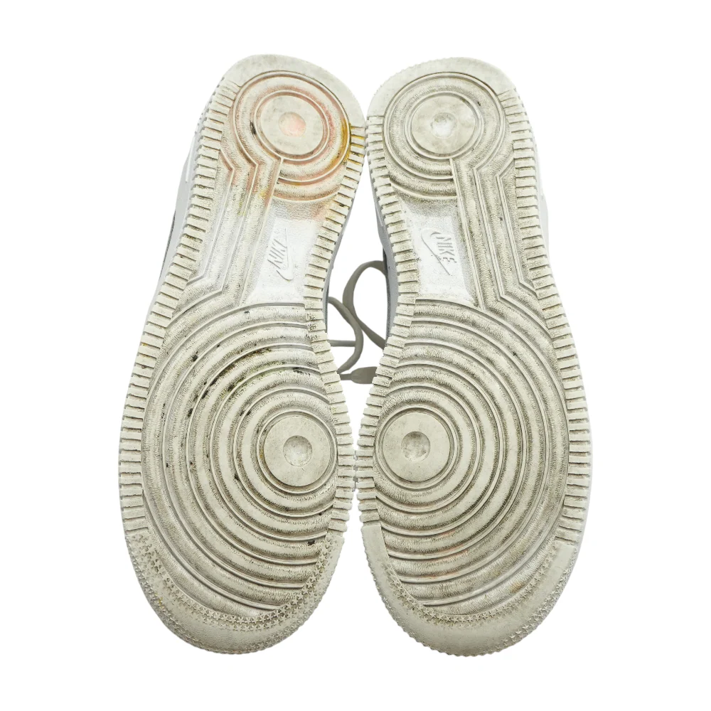 White Athletics Shoes - Image 3
