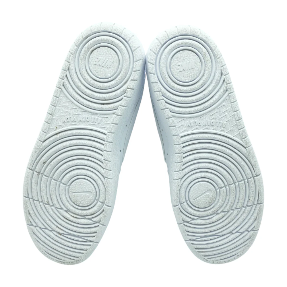 White Athletics Shoes - Image 3