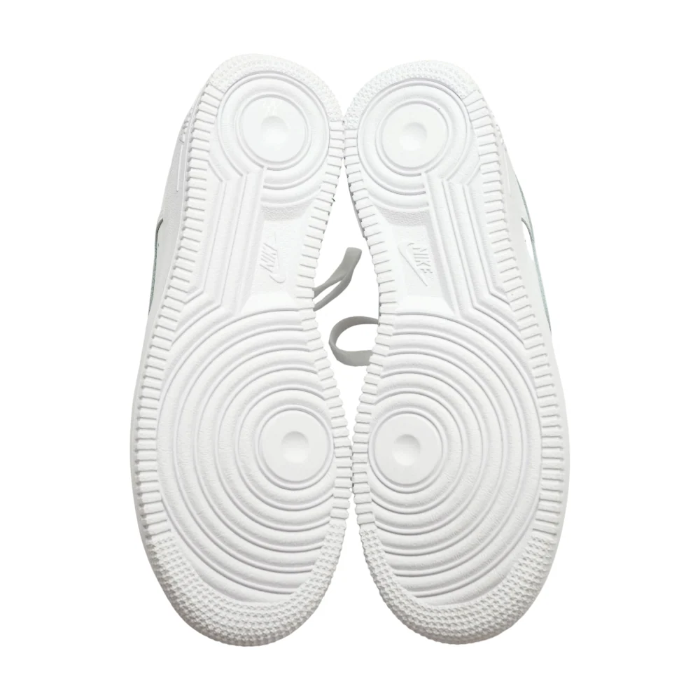 White Athletics Shoes - Image 3