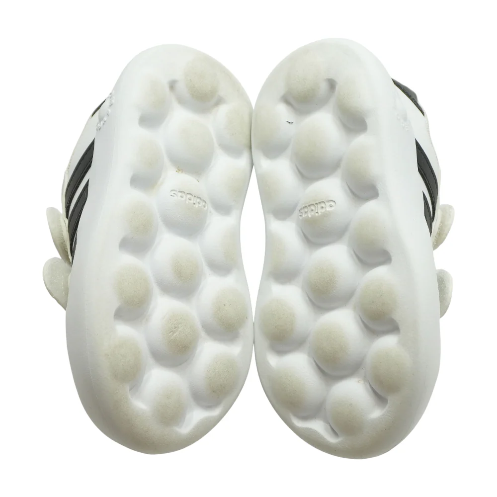 White Athletics Shoes - Image 3