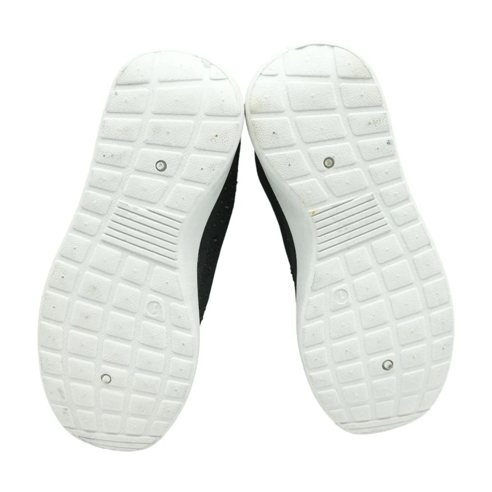 Black Athletic Shoes - Image 3
