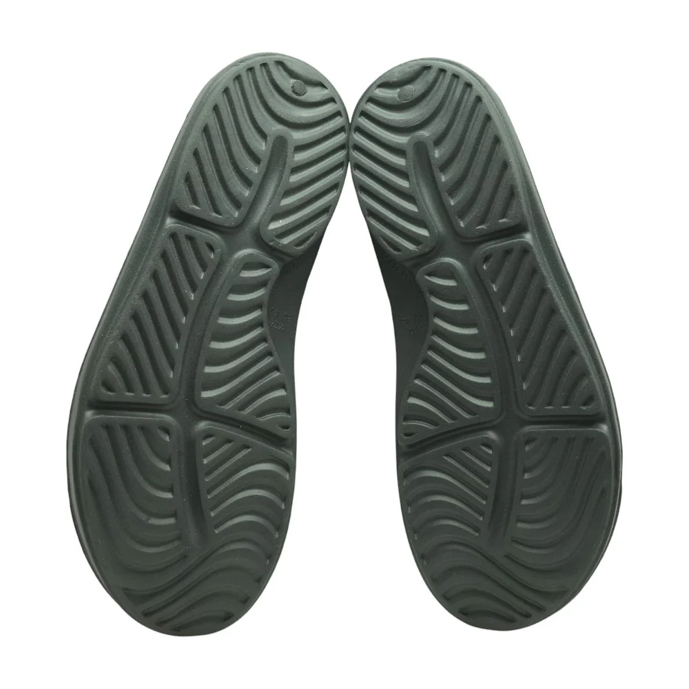 Black Athletic Slide Athletic Shoes - Image 3