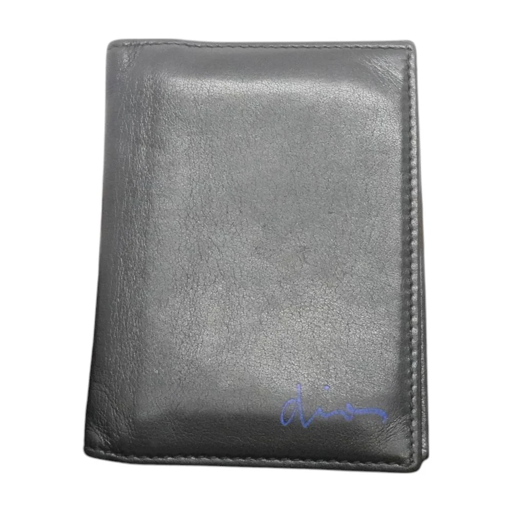 Black Bi-Fold Leather Vertical Wallet