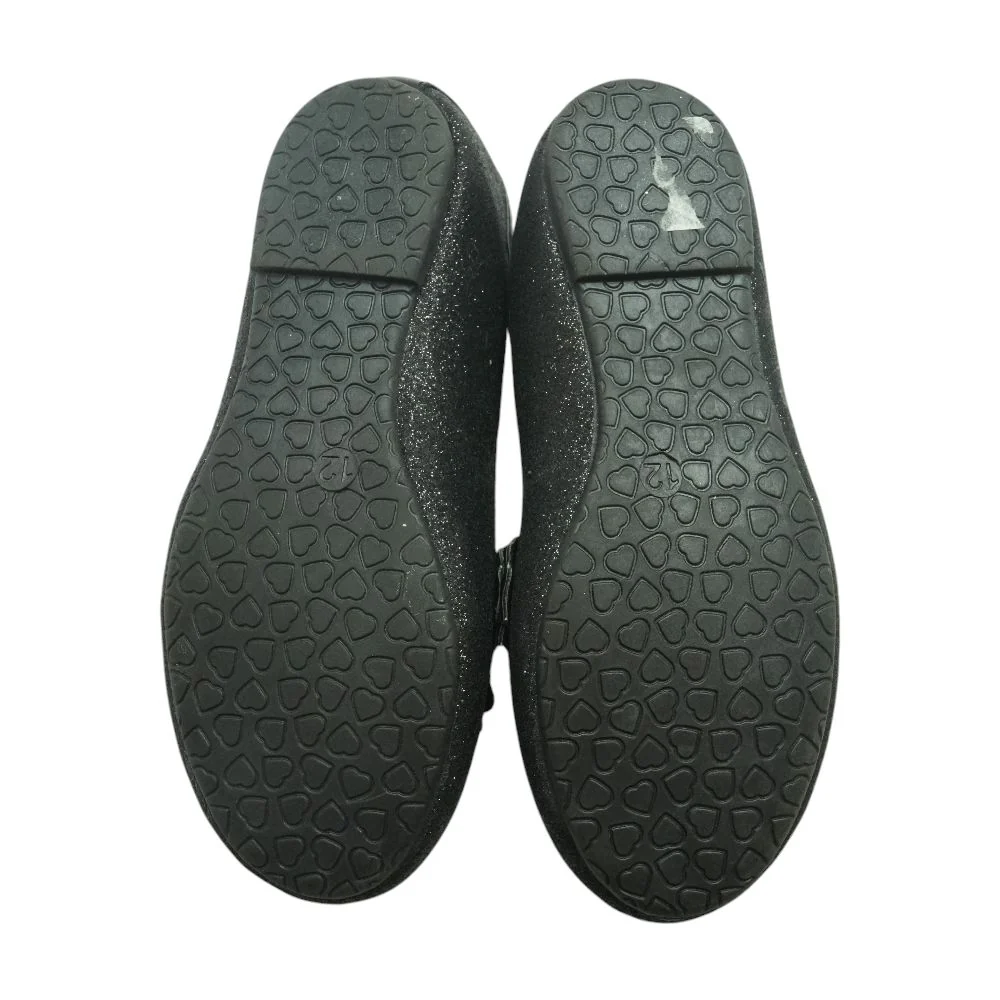 Black Flats - Image 3