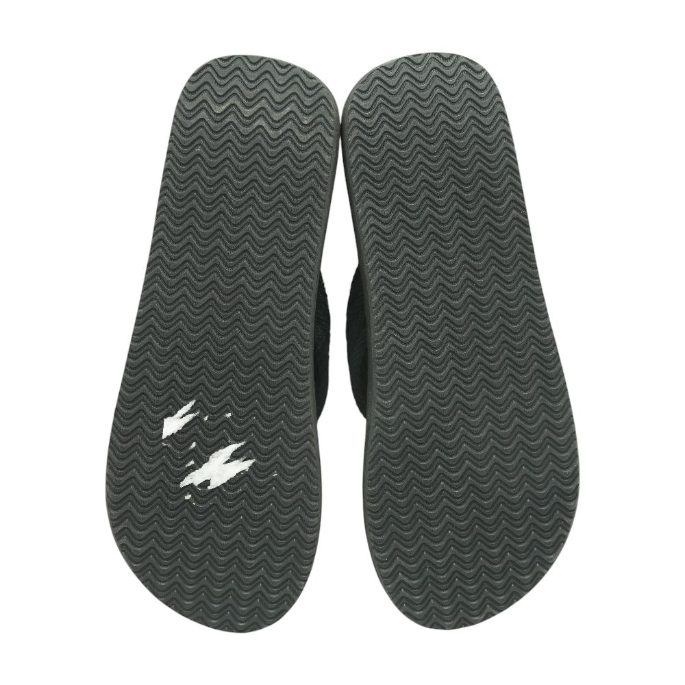 Black Flip Flop Sandals - Image 3