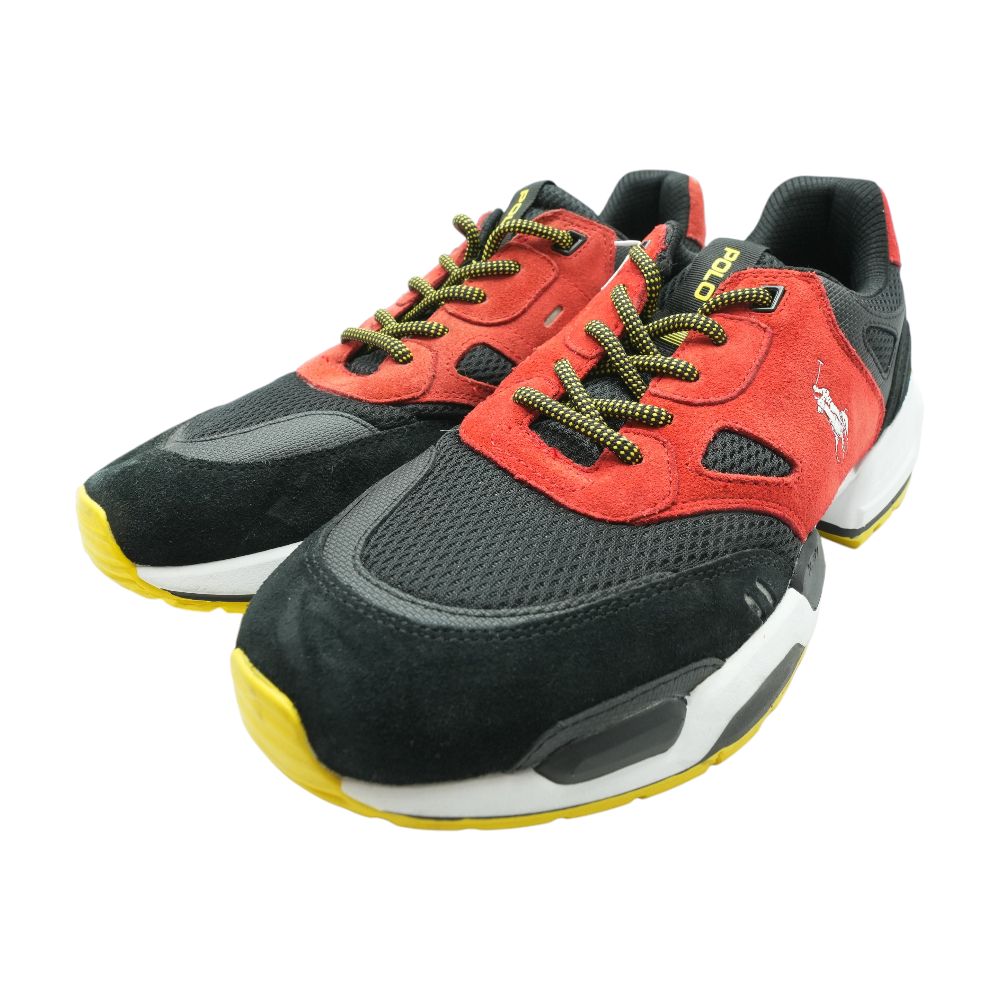 Black Low Top Athletic Shoes