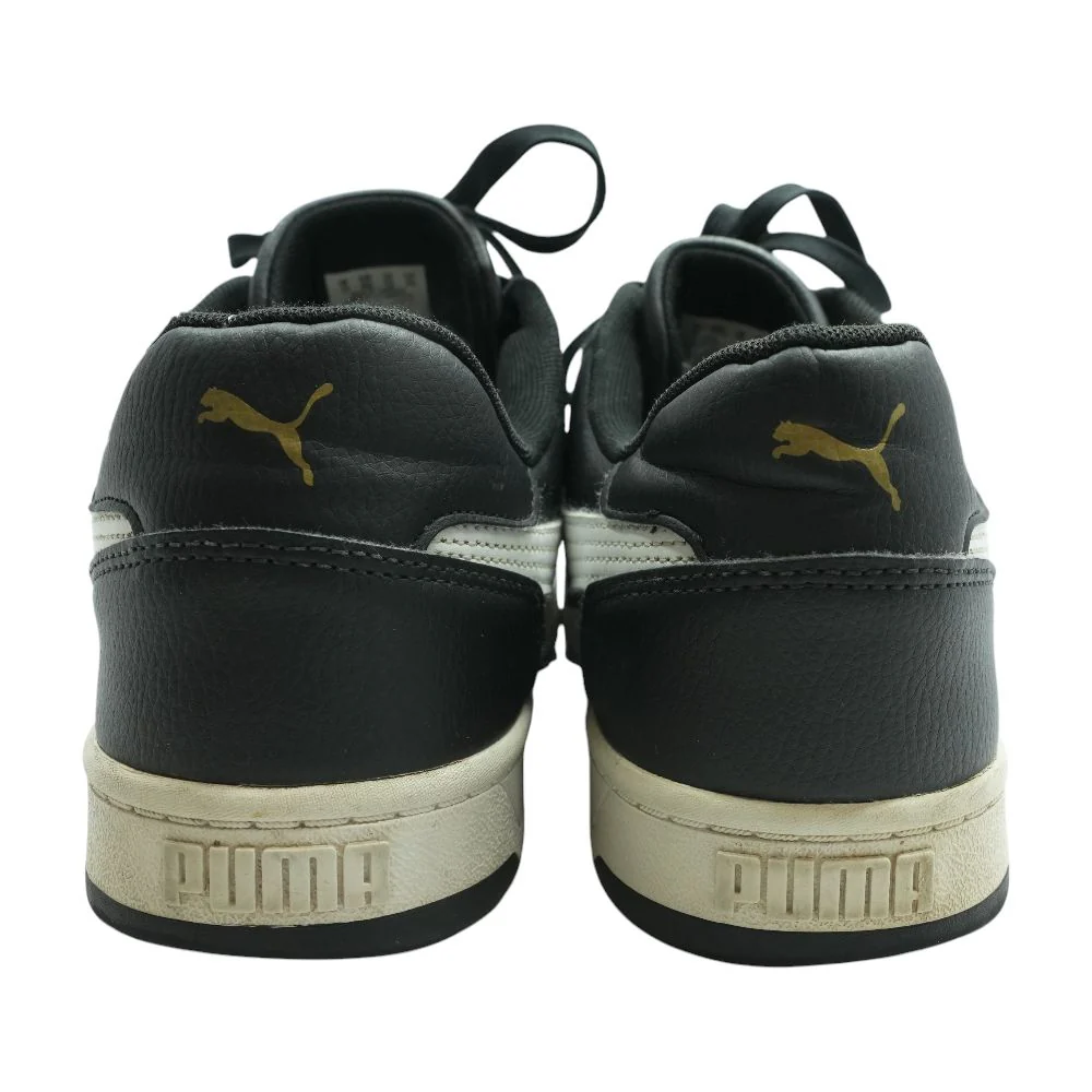 Black Low Top Athletic Shoes - Image 2
