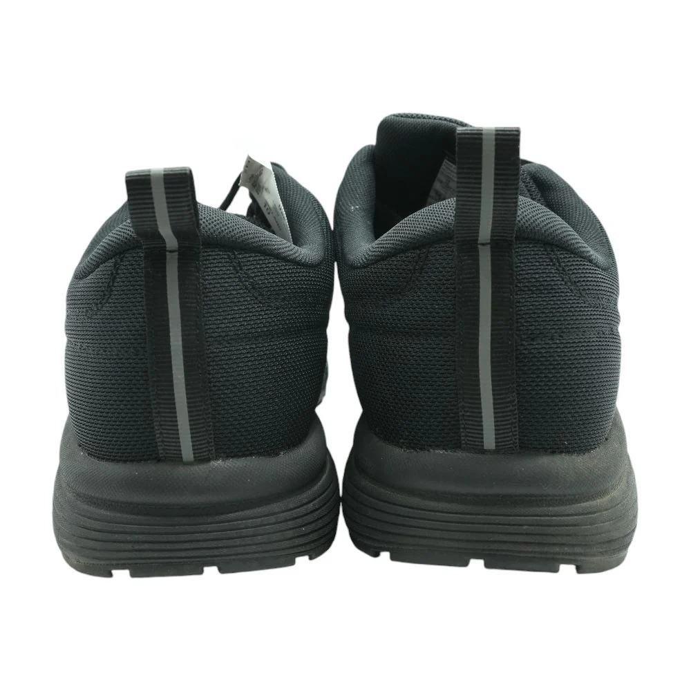 Black Low Top Athletic Shoes - Image 2
