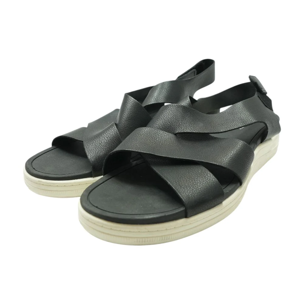 Black Wedged Sandals