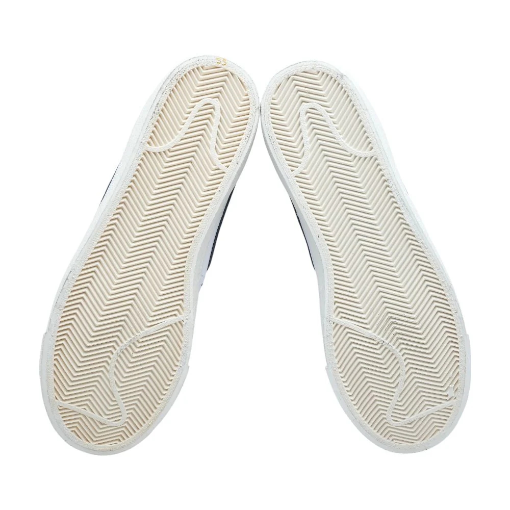 Blazer Mid 77 White High Top Athletic Shoes - Image 3