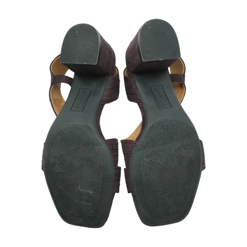 Burgundy Block Heels - Image 3