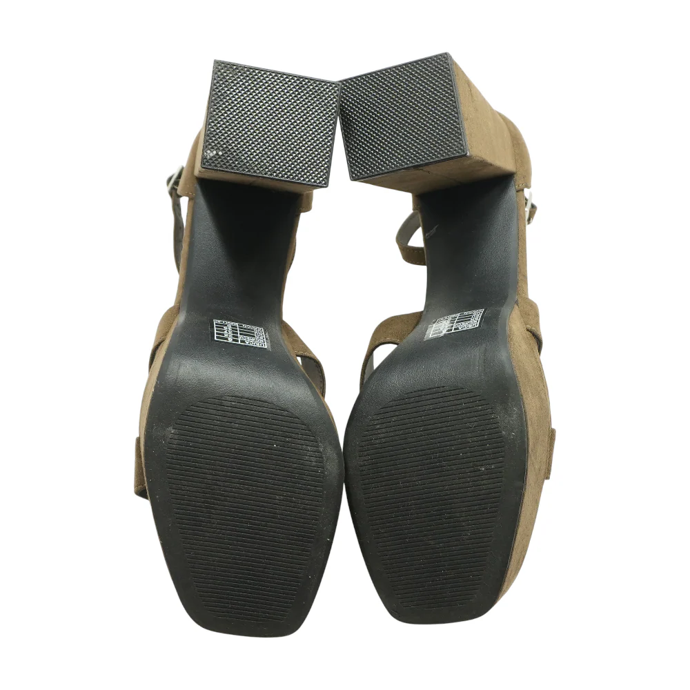 Brown Block Heels - Image 3