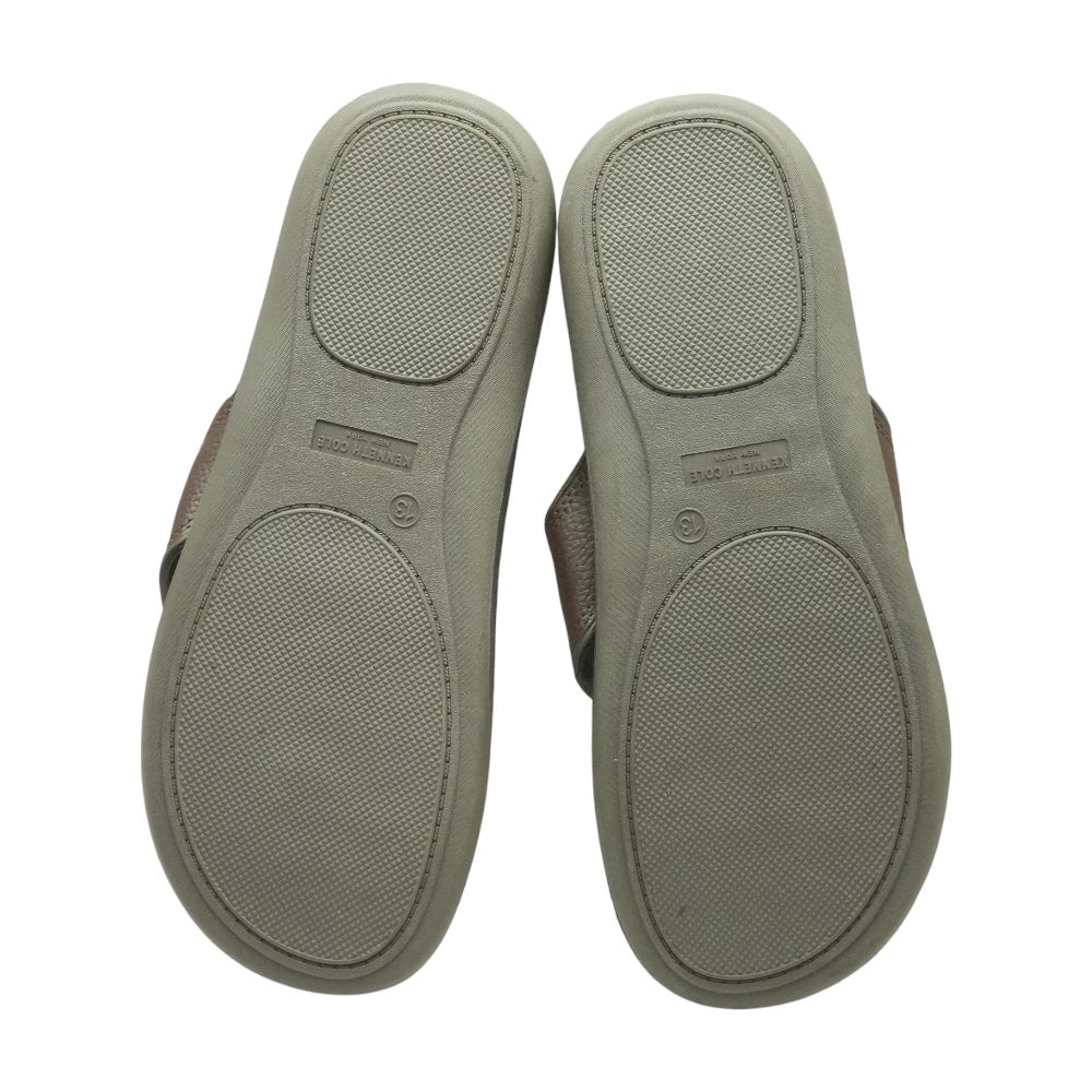 Brown Leather Flip Flop Sandals - Image 3